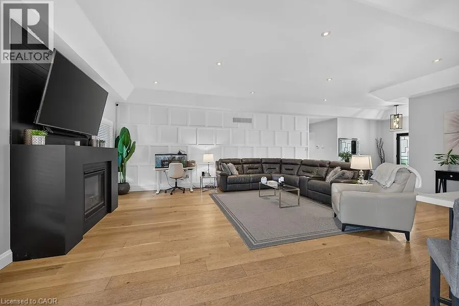 42 BLUENOSE Drive