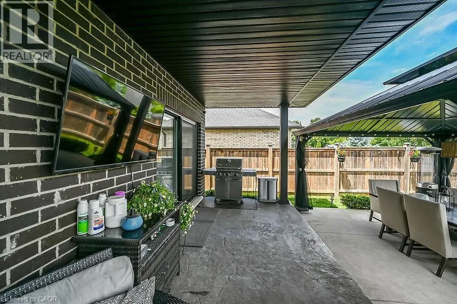 42 BLUENOSE Drive