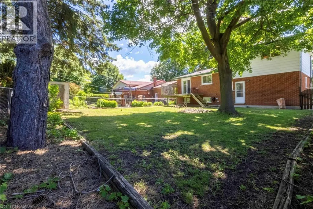 34 GOLFVIEW Road