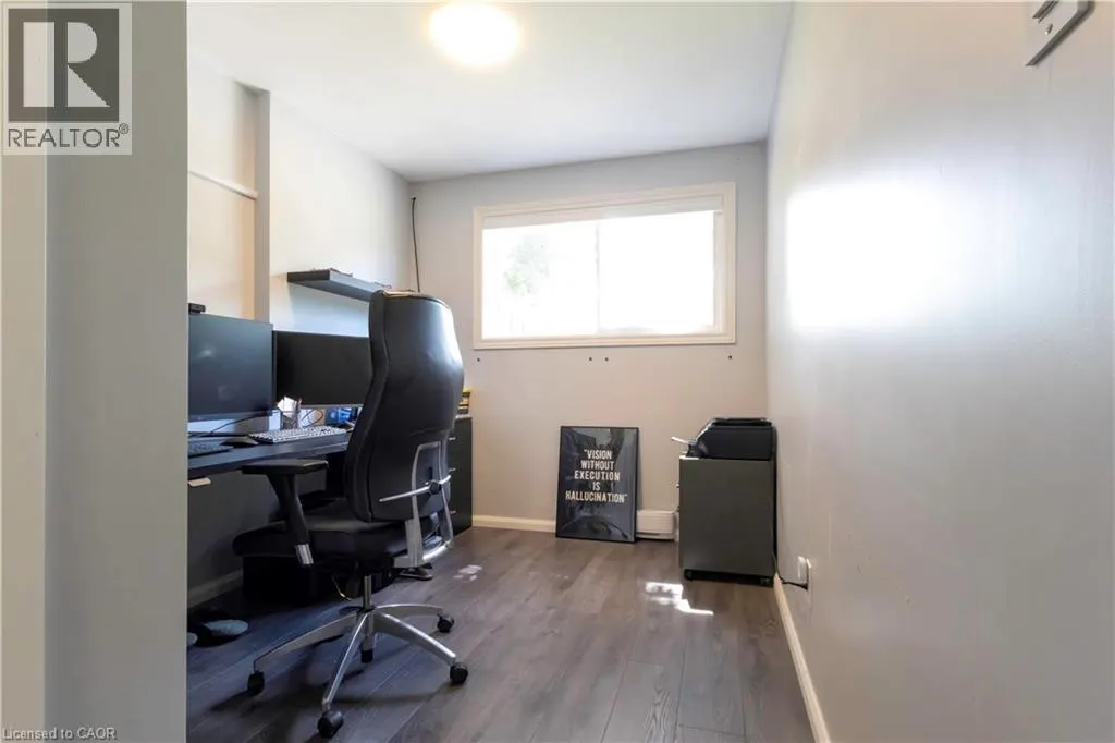 34 GOLFVIEW Road