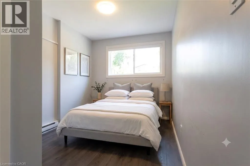 34 GOLFVIEW Road