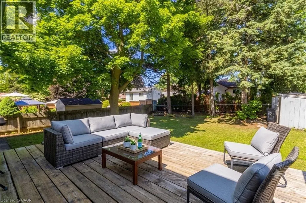 34 GOLFVIEW Road