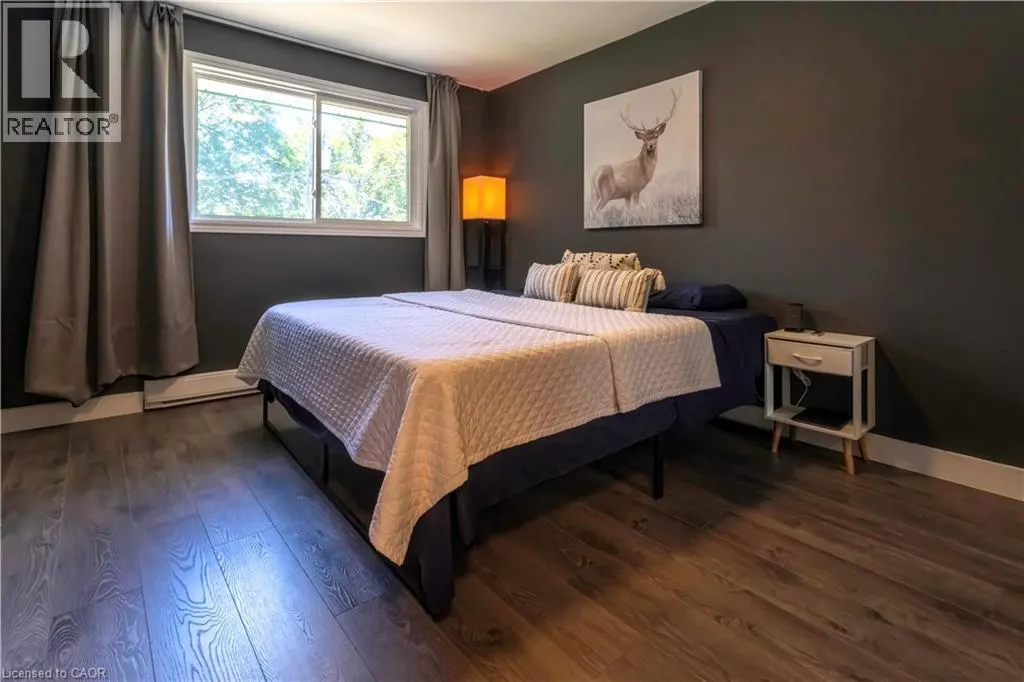 34 GOLFVIEW Road