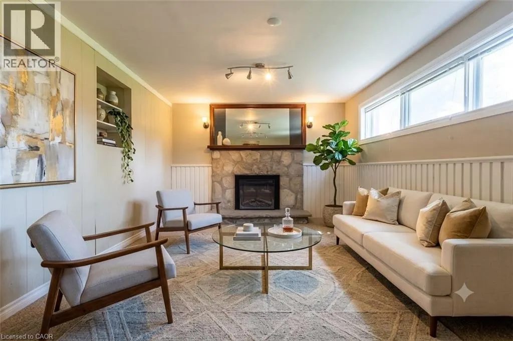 34 GOLFVIEW Road