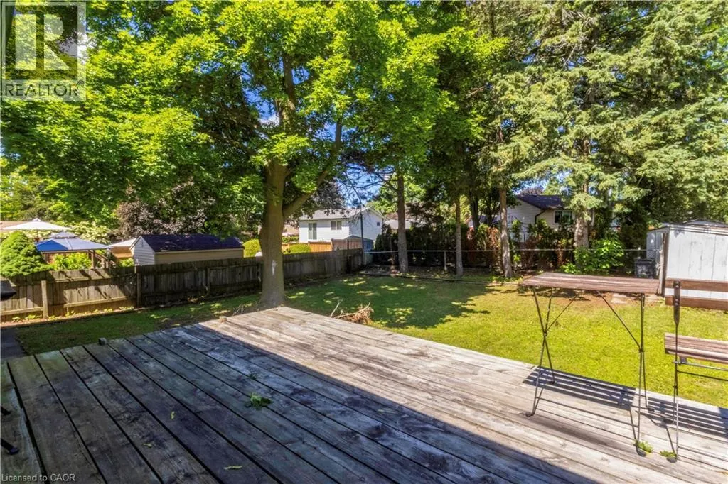 34 GOLFVIEW Road
