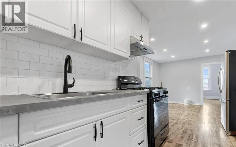 235 HAMILTON Road