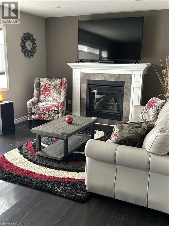 235 SPENCER Drive