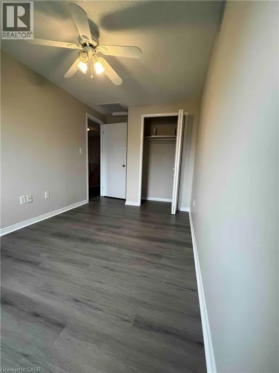 151 CLAIRFIELDS Drive E Unit# 4 #4