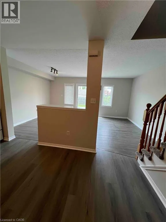 151 CLAIRFIELDS Drive E Unit# 4 #4
