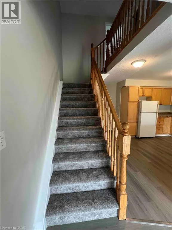151 CLAIRFIELDS Drive E Unit# 4 #4