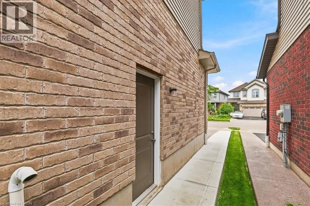 921 EDEN OAK Court