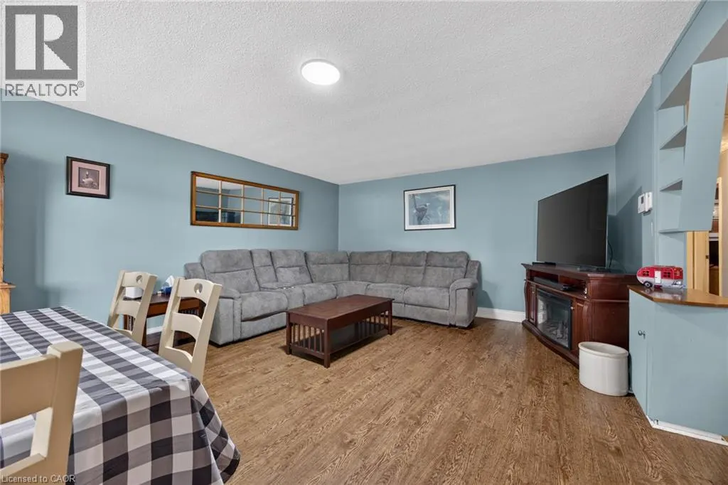 29 CONCESSION Street E