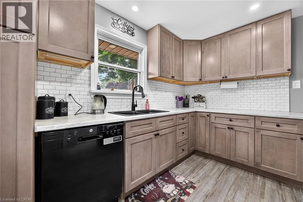 29 CONCESSION Street E