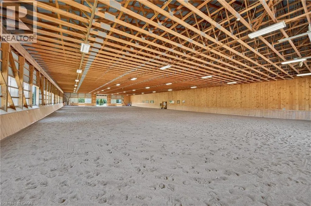 564 8TH CONCESSION Road E