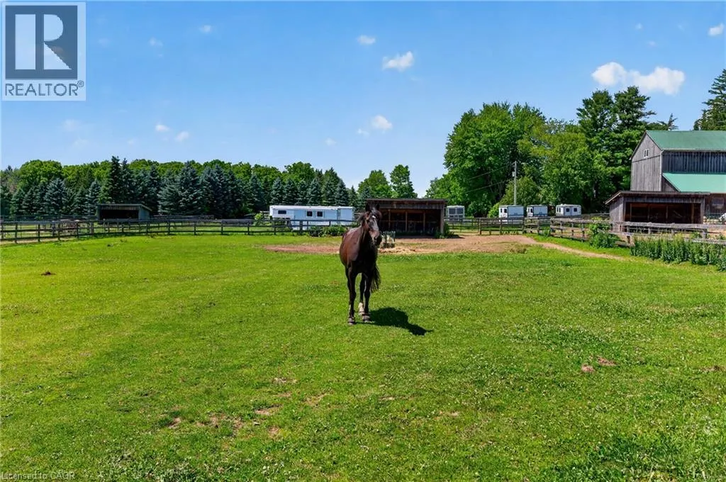 564 8TH CONCESSION Road E