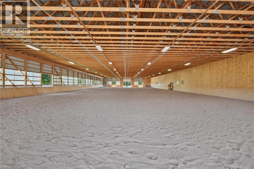 564 8TH CONCESSION Road E