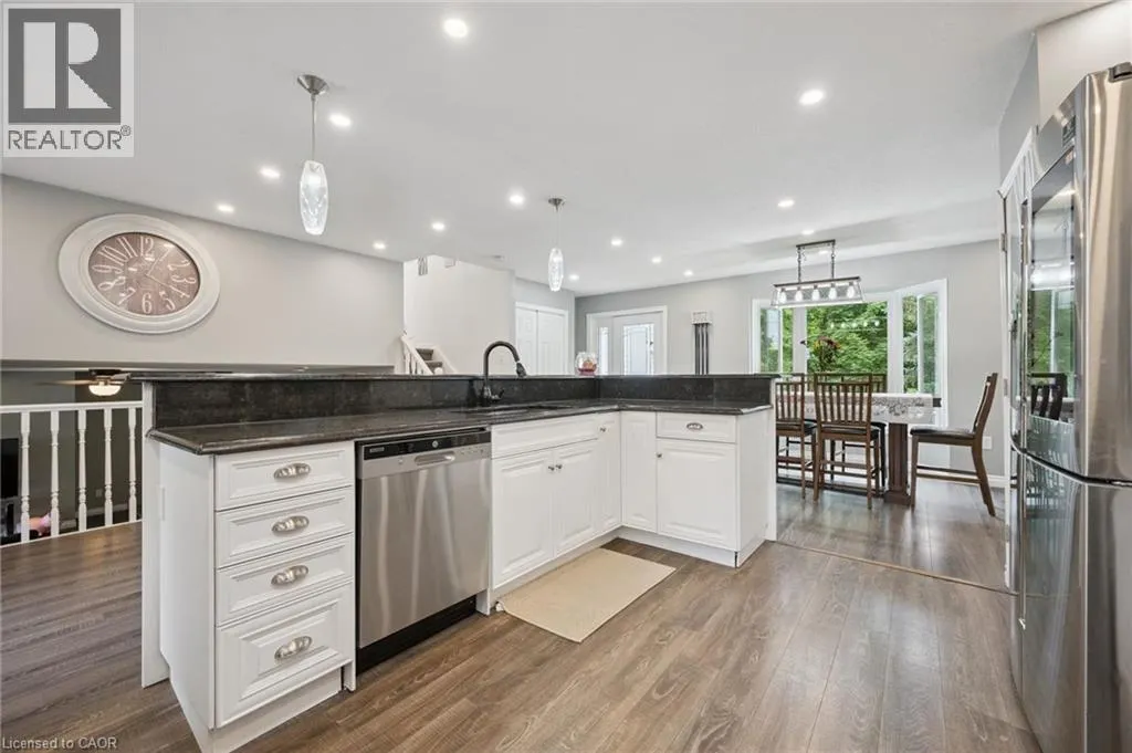170 ELMSLIE Place