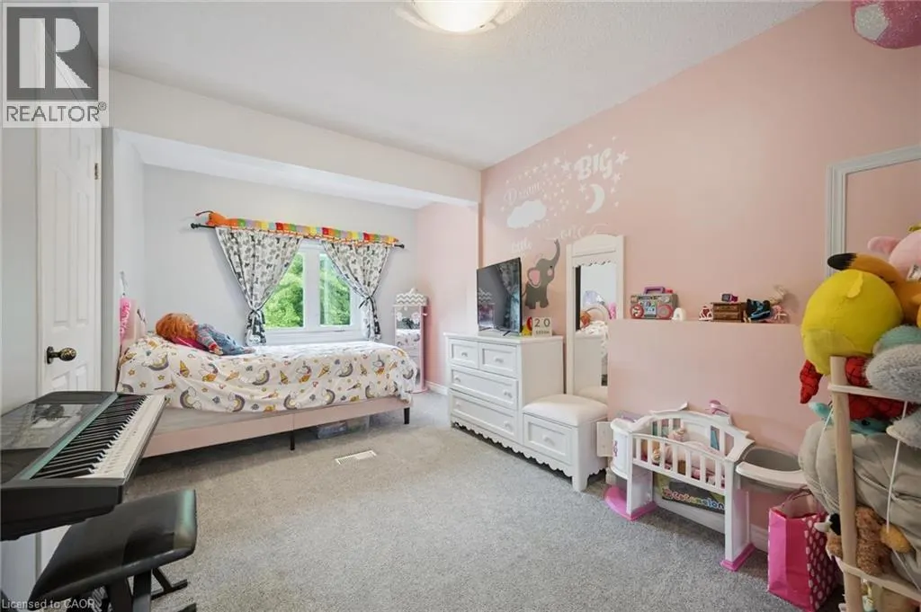170 ELMSLIE Place