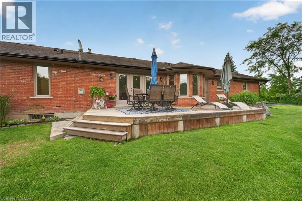 398 MOUNTAIN Road