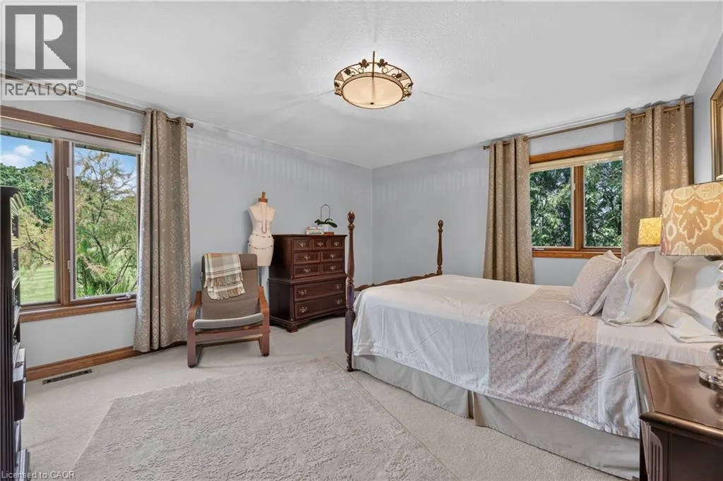 398 MOUNTAIN Road