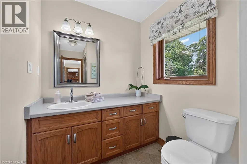 398 MOUNTAIN Road