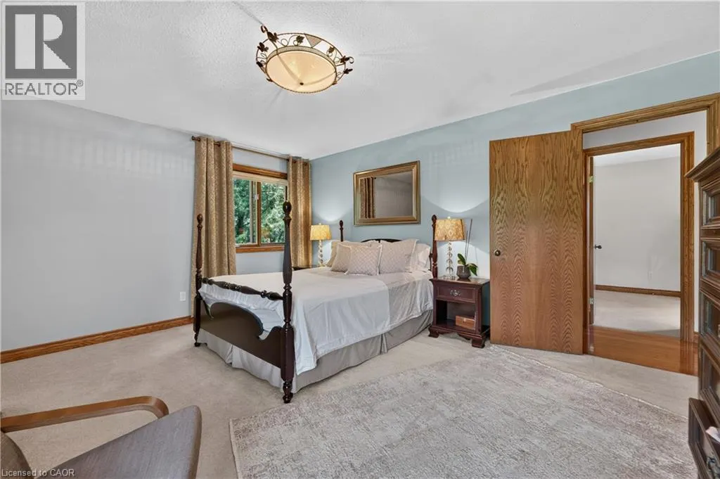 398 MOUNTAIN Road