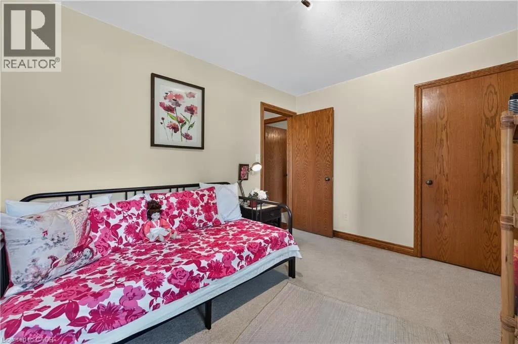 398 MOUNTAIN Road