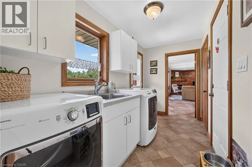 398 MOUNTAIN Road