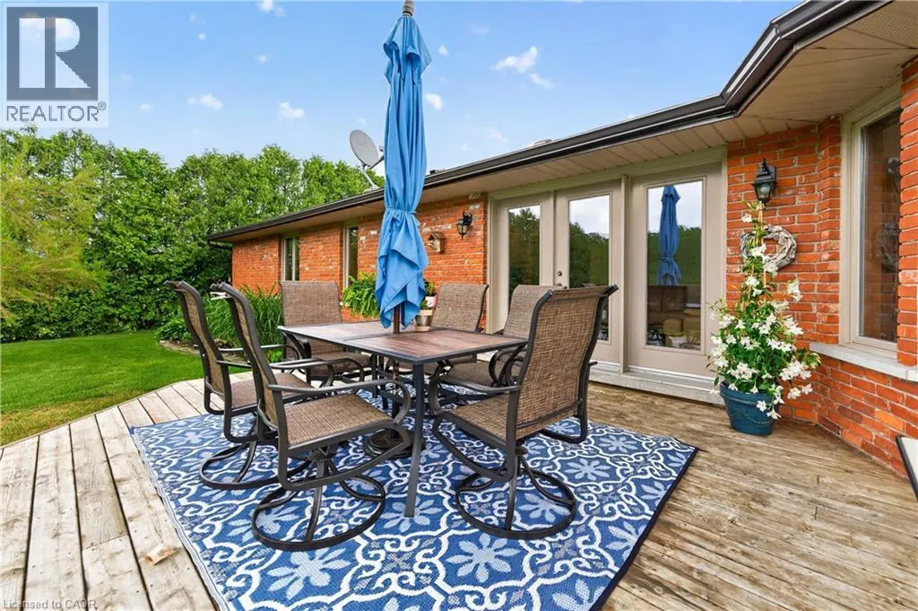 398 MOUNTAIN Road