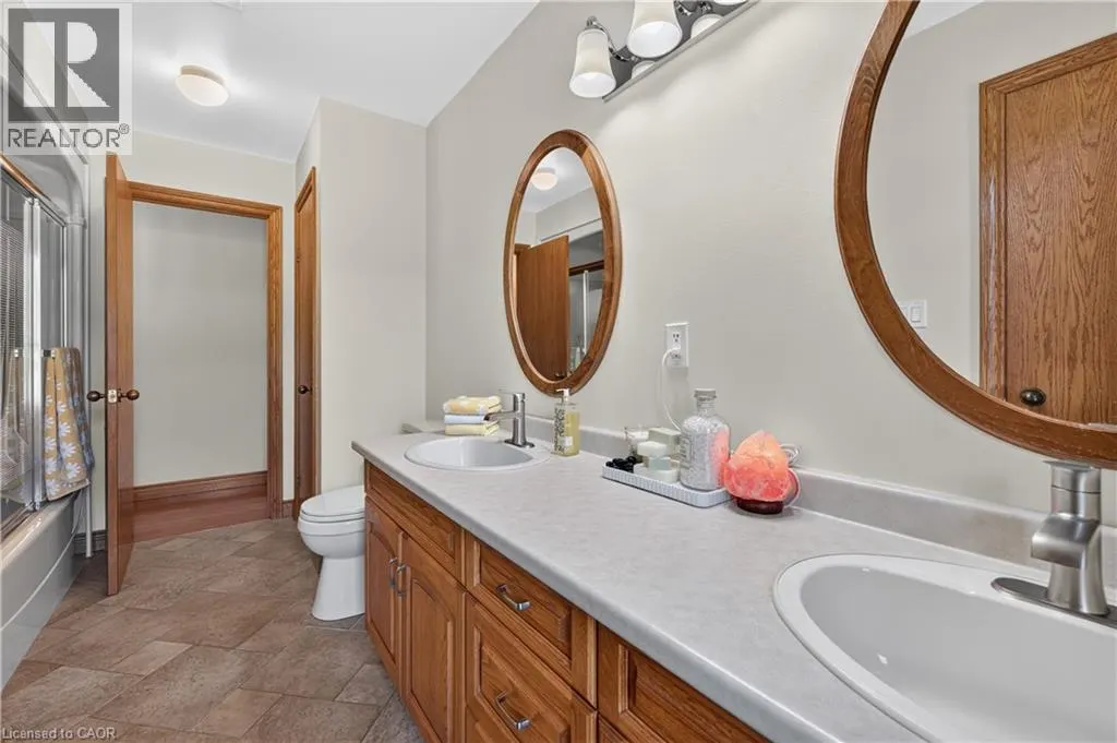 398 MOUNTAIN Road