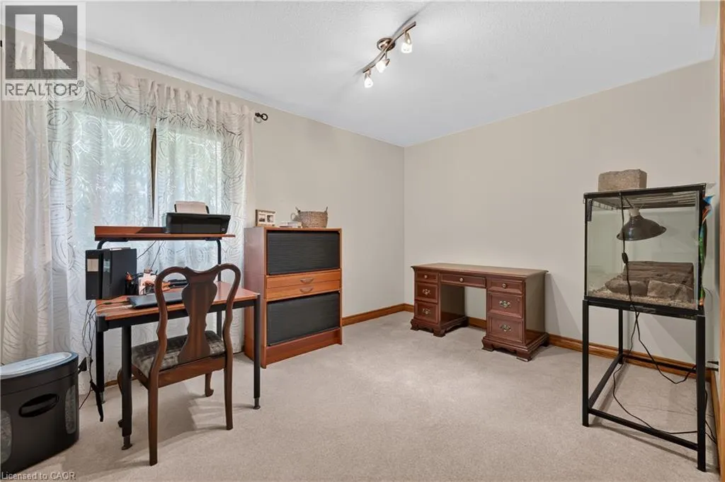 398 MOUNTAIN Road