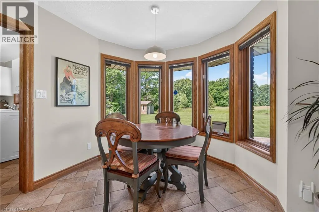398 MOUNTAIN Road