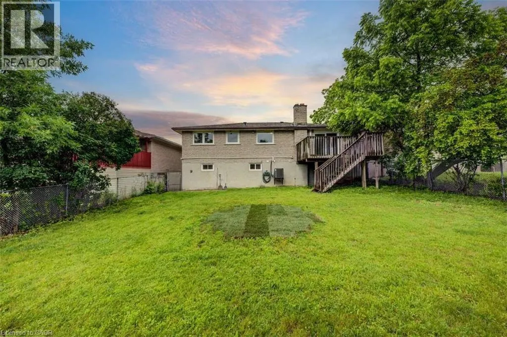 939 STRASBURG Road