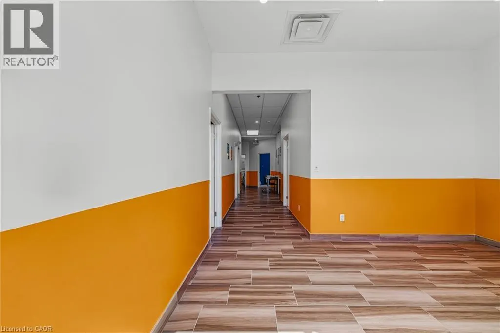 320 EASTVIEW Road Unit# A5 #A5