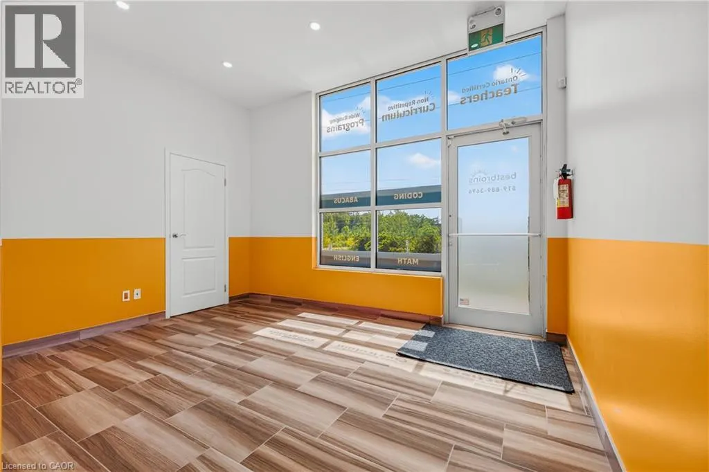 320 EASTVIEW Road Unit# A5 #A5