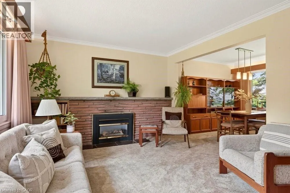 803 MONTGOMERY Drive