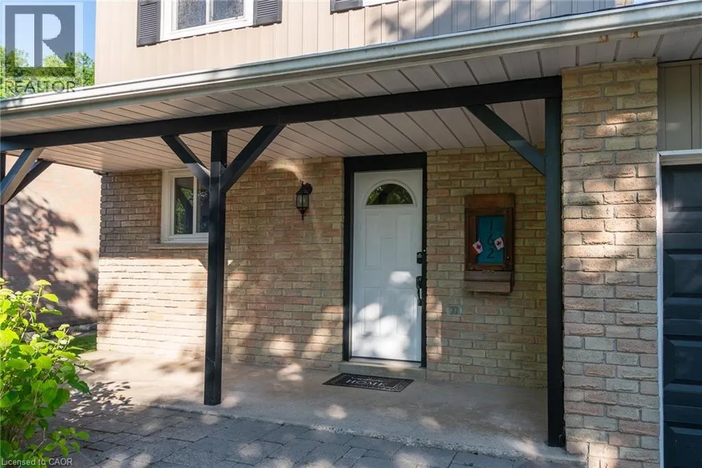 162 PARKSIDE Drive E