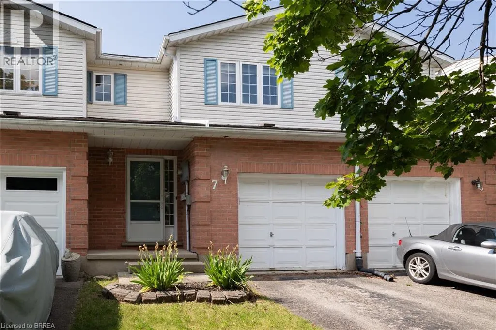 7 GRAYSTONE Court