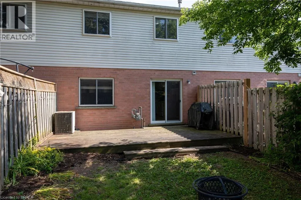 7 GRAYSTONE Court