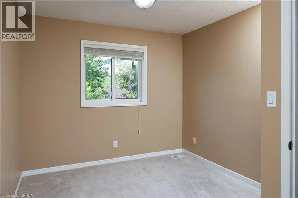 7 GRAYSTONE Court