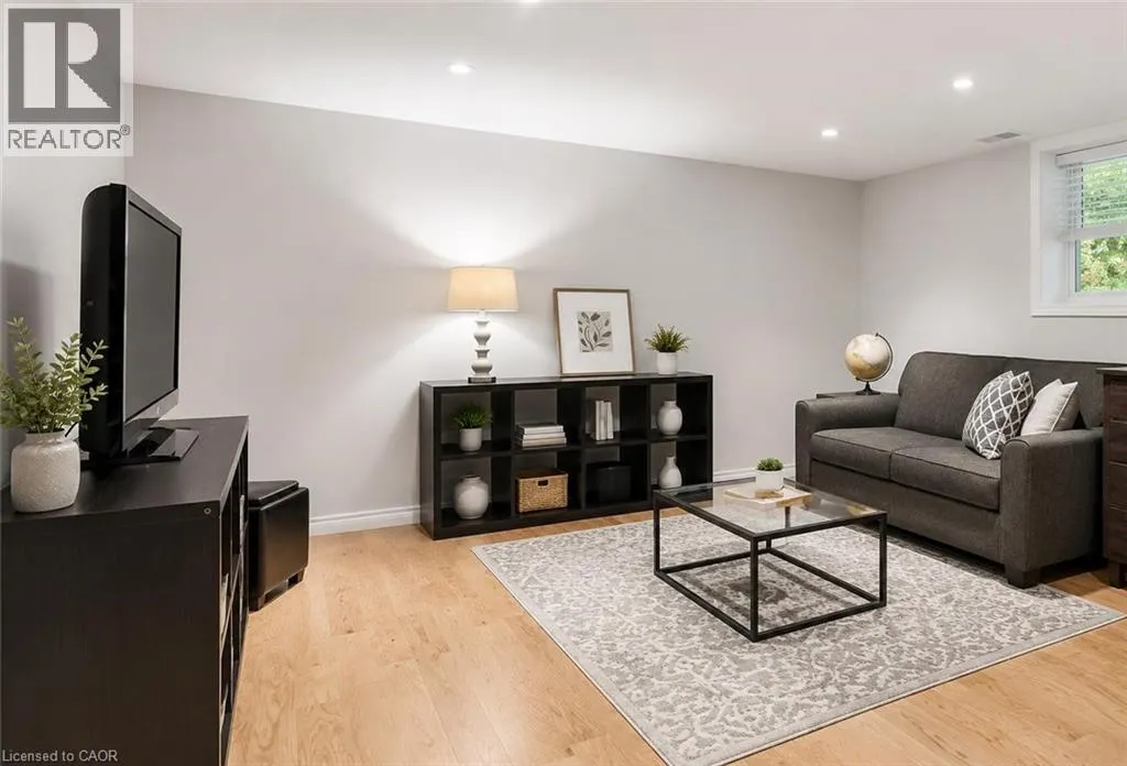 7459 BOYCE Drive