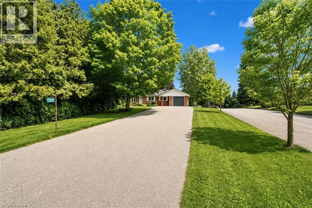 7459 BOYCE Drive