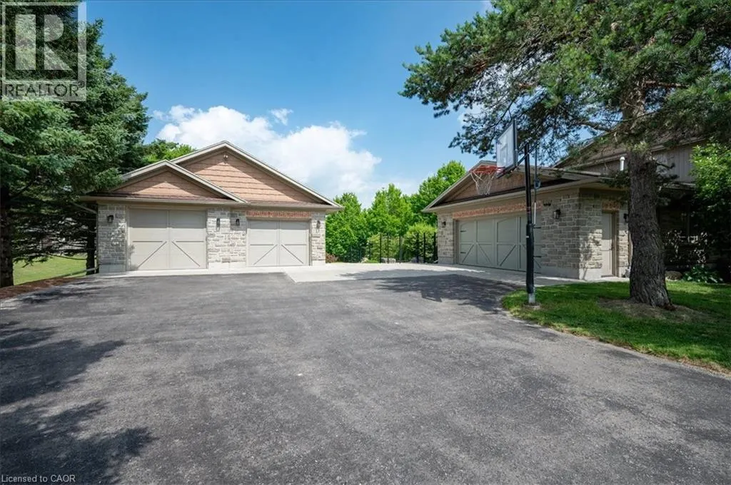1635 SANDHILLS Road