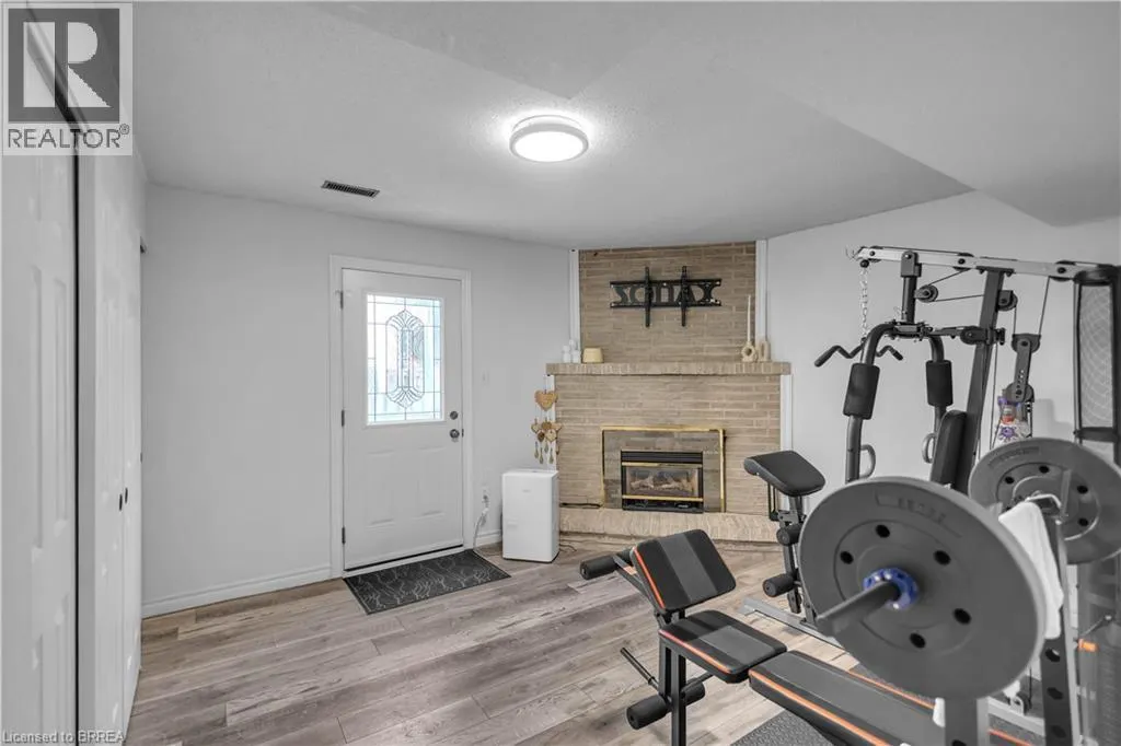 1155 PARAMOUNT Drive Unit# 22 #22