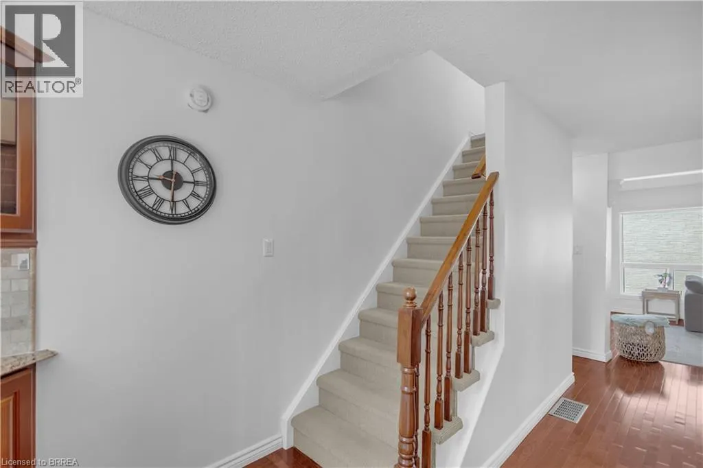 1155 PARAMOUNT Drive Unit# 22 #22