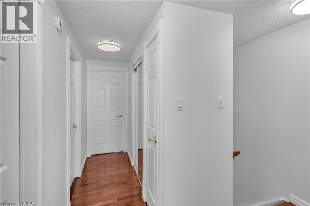 1155 PARAMOUNT Drive Unit# 22 #22