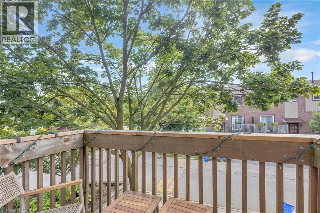 1155 PARAMOUNT Drive Unit# 22 #22