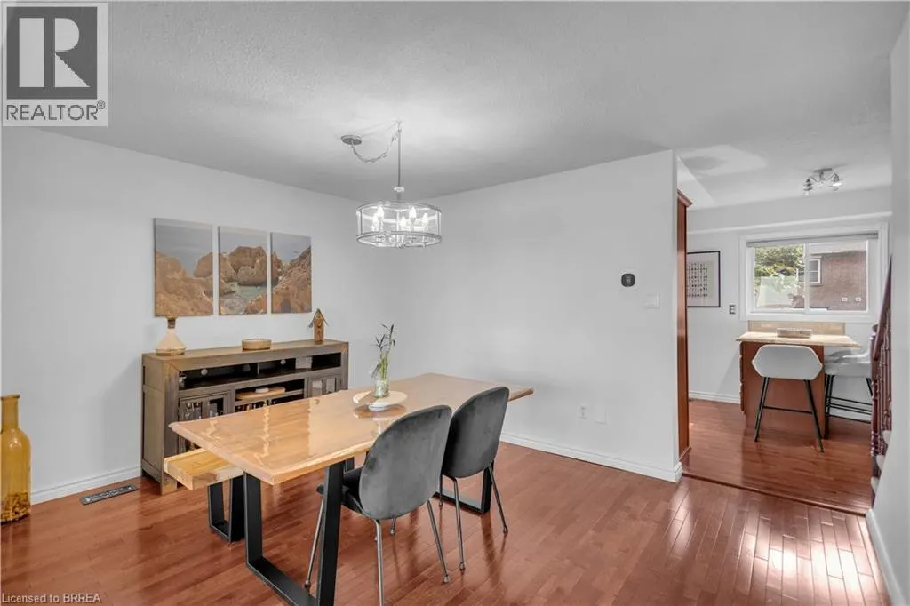 1155 PARAMOUNT Drive Unit# 22 #22