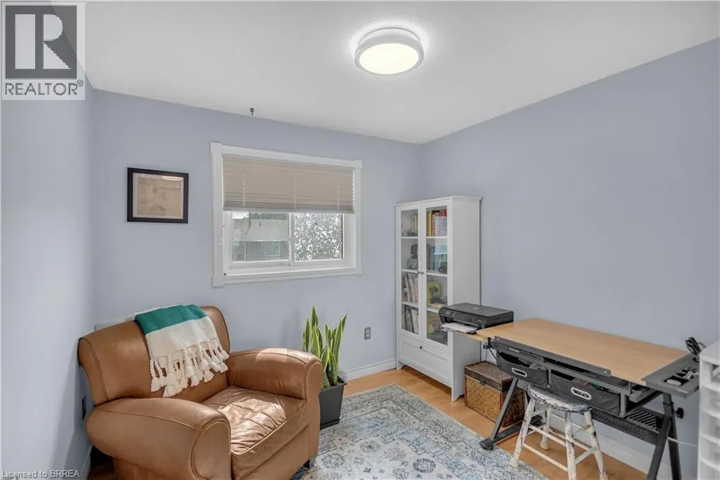 1155 PARAMOUNT Drive Unit# 22 #22