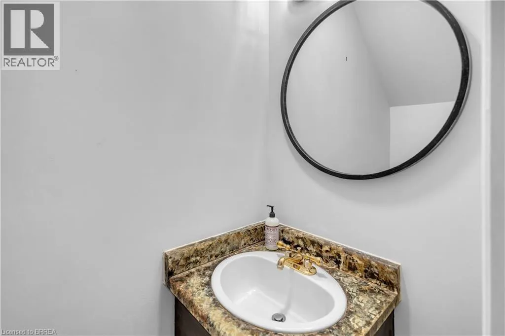 1155 PARAMOUNT Drive Unit# 22 #22